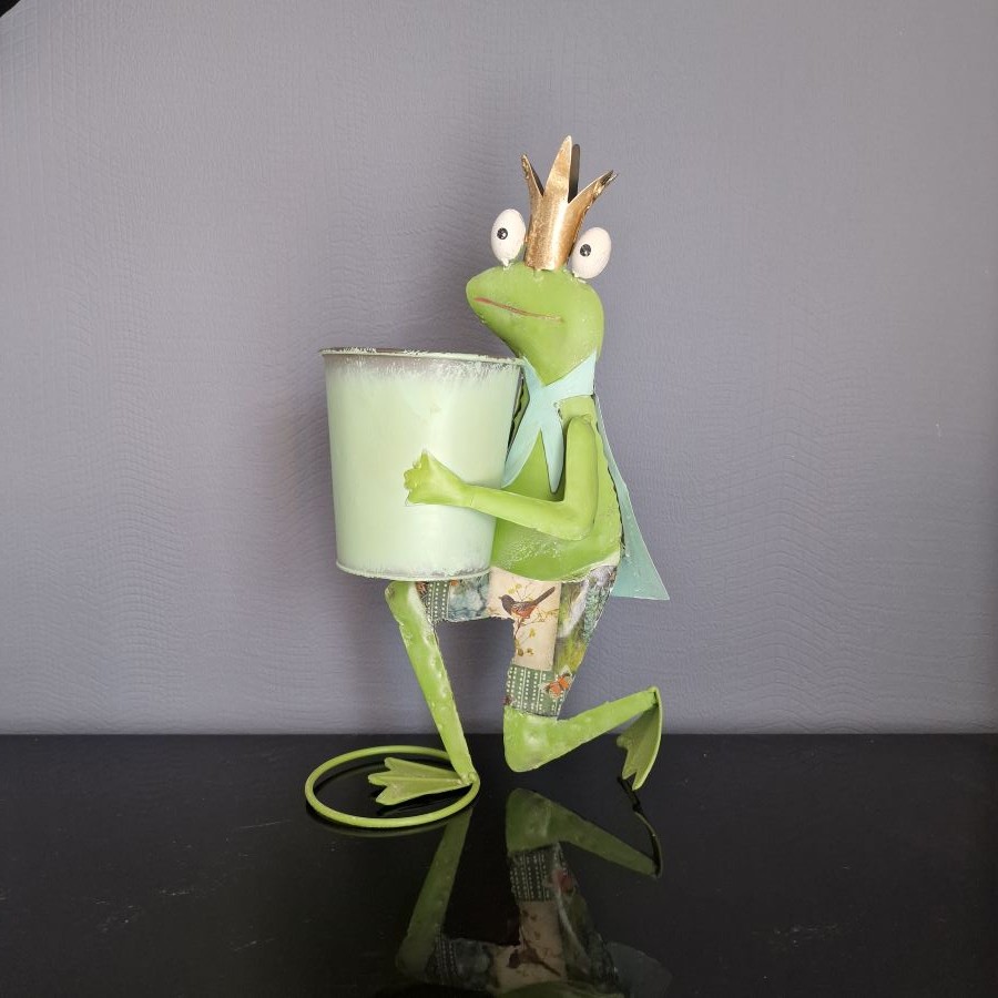 Cache-pot grenouille