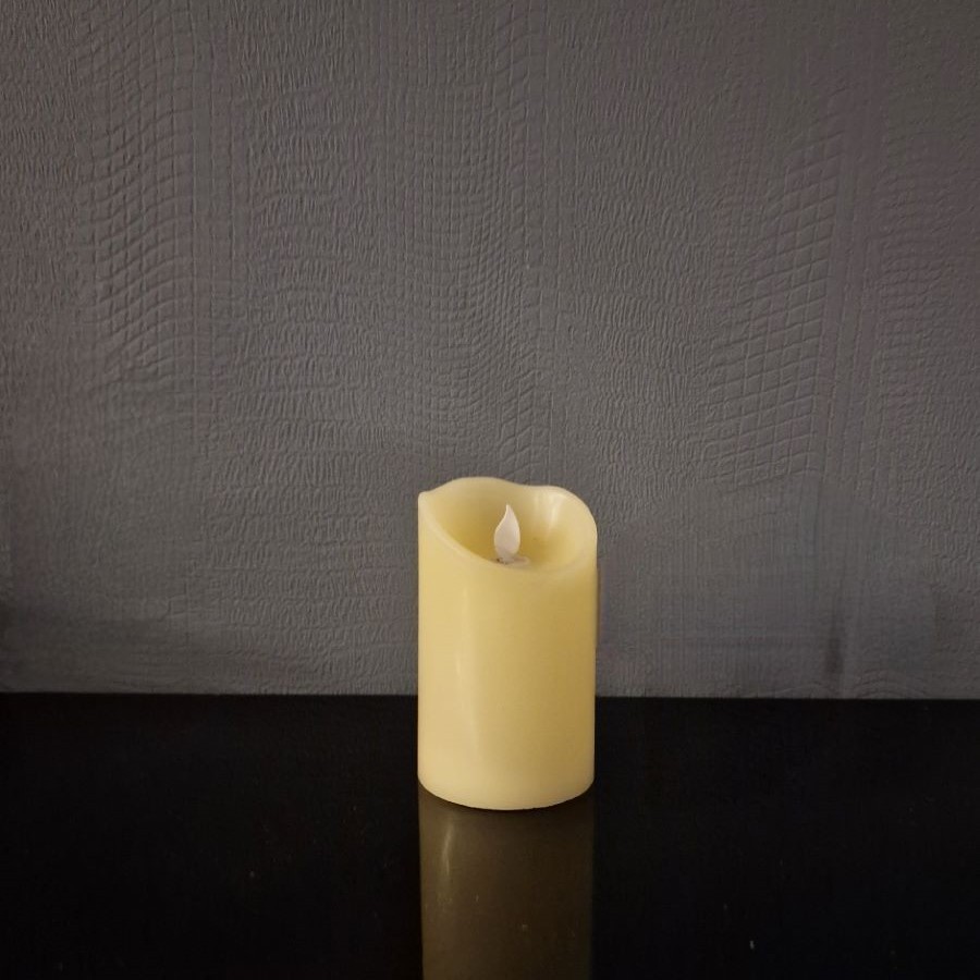 Bougie LED couleur crème