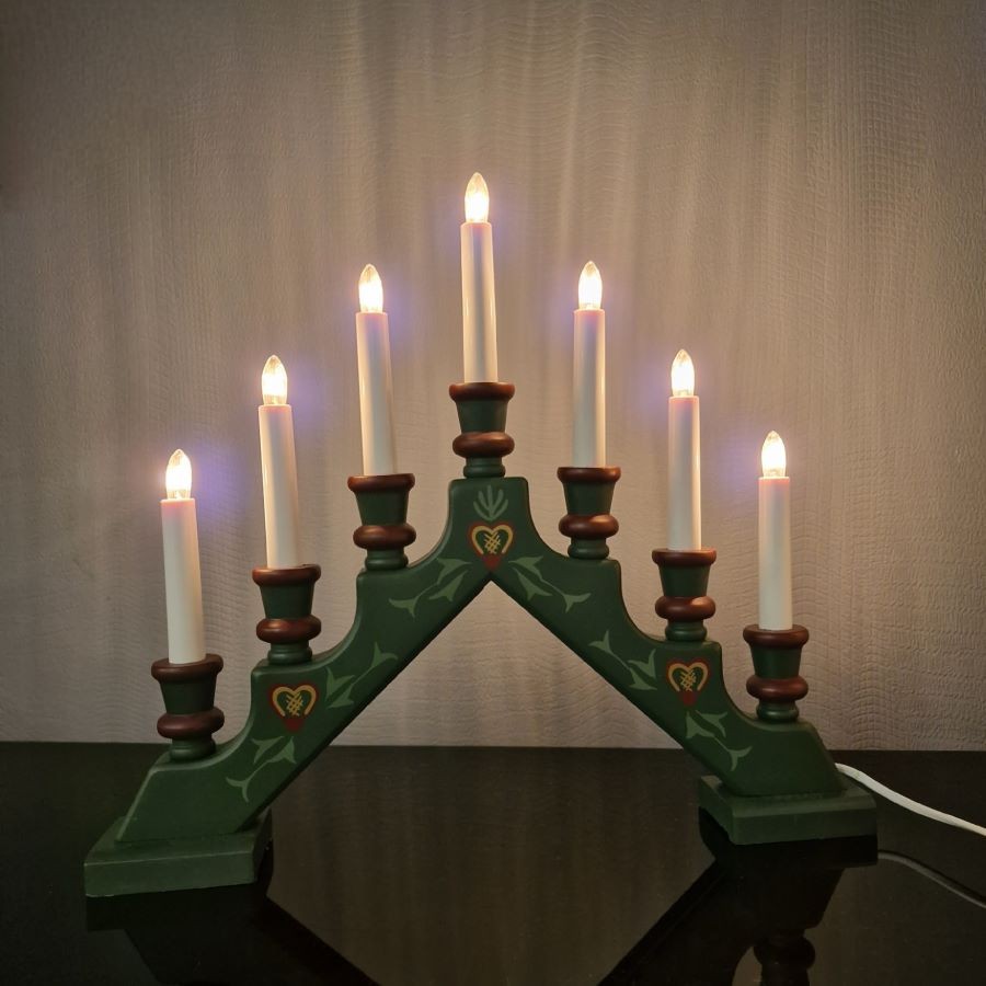 Chandelier 7 branches vert ancien peint main