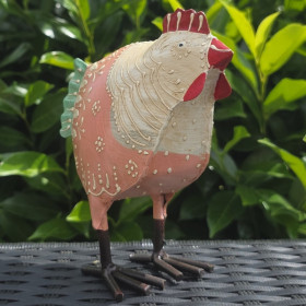 Poule métallique rose et blanche