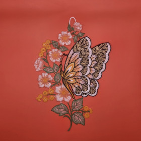 Papillon sur fleur
